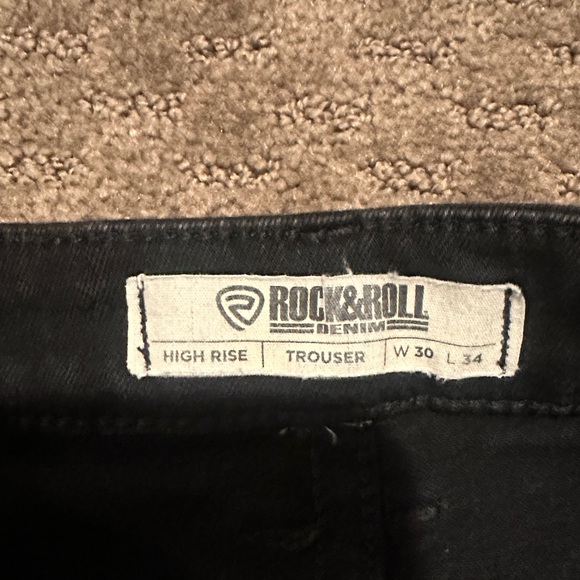 High-Rise Black Flared Women's Jeans - Picture 2 of 4